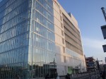 2009_04170005 福井の駅前にあるビル 別名アオッサ!