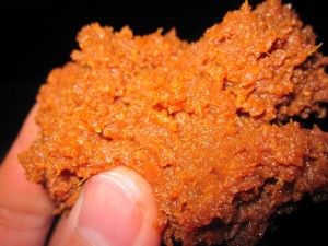 味噌だけでなく、まごころも詰めましょう。 味噌だけでなく、まごころも詰めましょう。